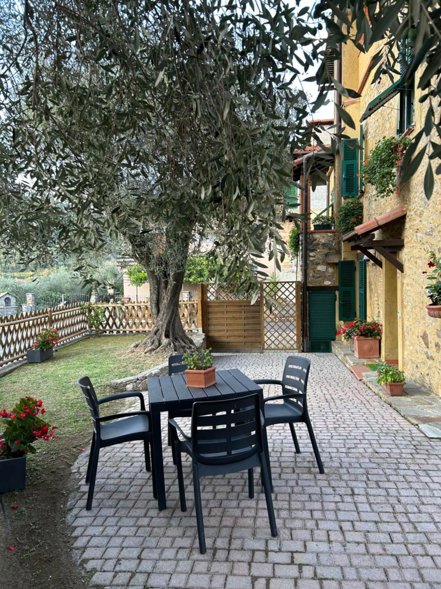 Casa Margot Apartman Garlenda Kültér fotó